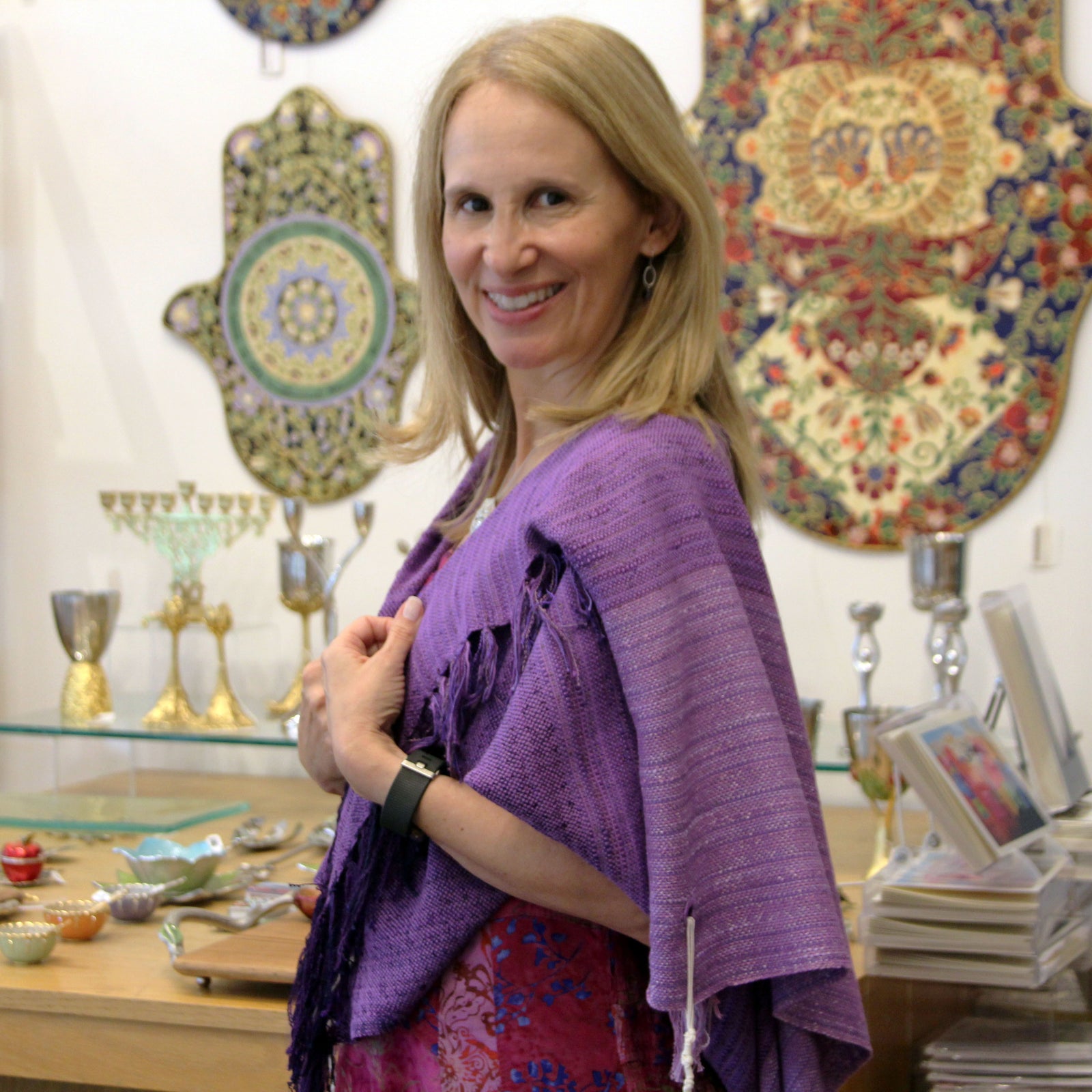 What is the Definition of a Jewish Tallit?