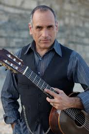 Israeli Singer/Songwriter David Broza visited us at Kolbo!