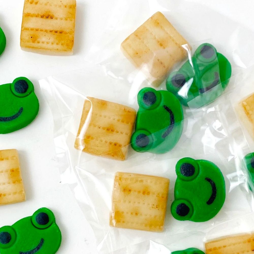 Mini Matzah Marzipan with Frog, Individually Packaged Duos