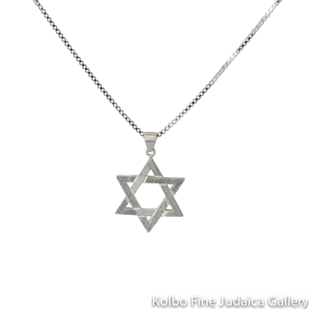 Necklace, Star, Woven, Smooth and sanded, X Large, Sterling Silver, 24" Chain